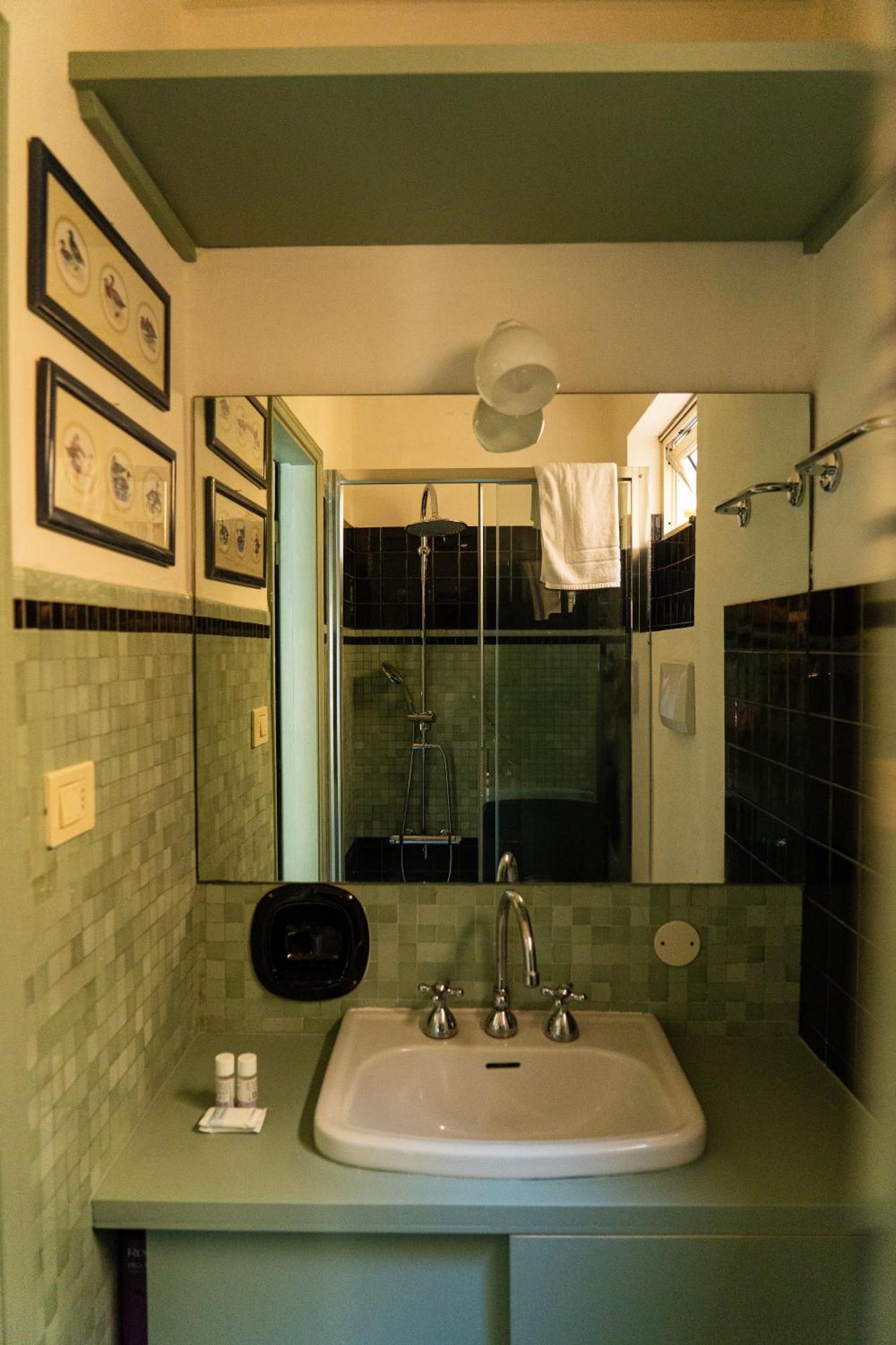 Friendly & Small 1-br With Beautiful Terrace Florenz